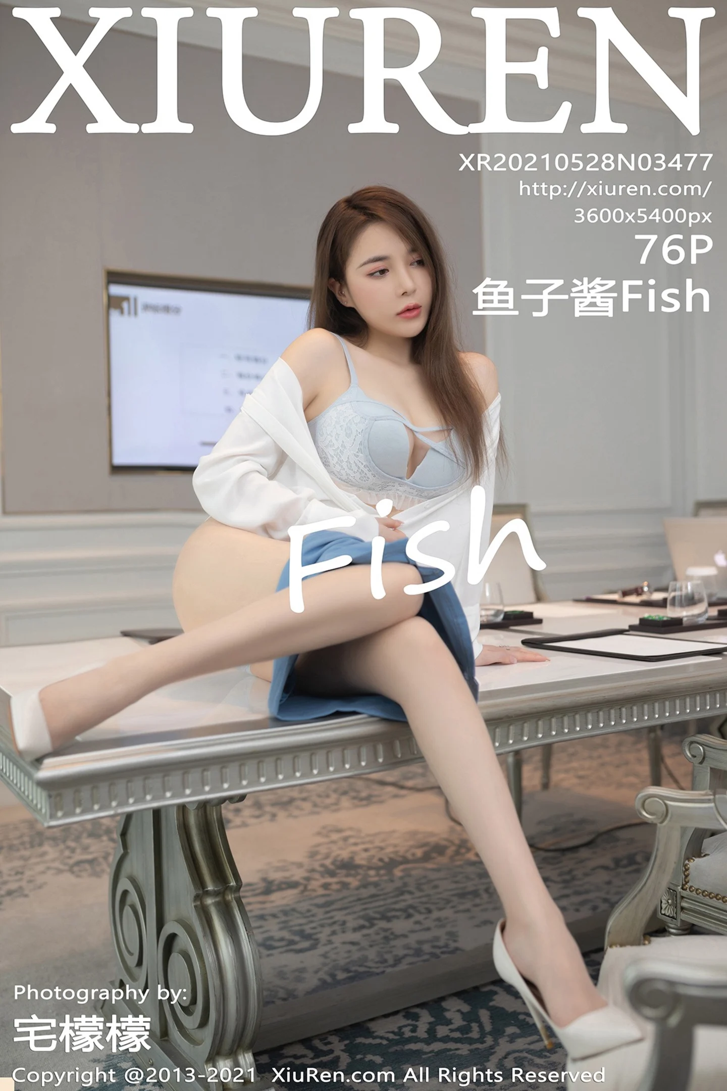 [XiuRen秀人网]VOL.3477 嫩模鱼子酱Fish成都旅拍招标会主题半脱内衣露火辣身材诱惑写真77P-秀人网官方网站